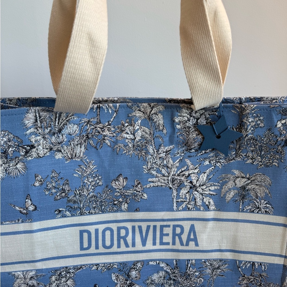 DIORIVIERA Tote. Tropical Toile De Jouy. Blue and Cream. NEW. - Picture 6 of 9